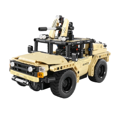 iM.Master 遙控武裝越野車2合1 - 2.4GHz遙控車，男孩專用兒童玩具，高仿真模型設計。(8022)